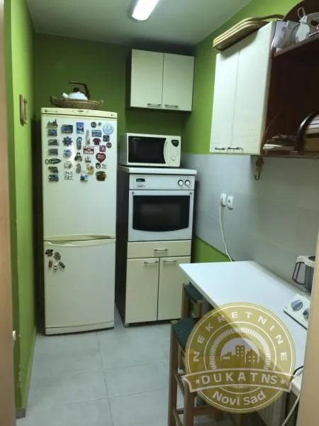 Prodaja, četvorosoban stan, 98m², Nova Detelinara, Novi Sad Sve Podlokacije