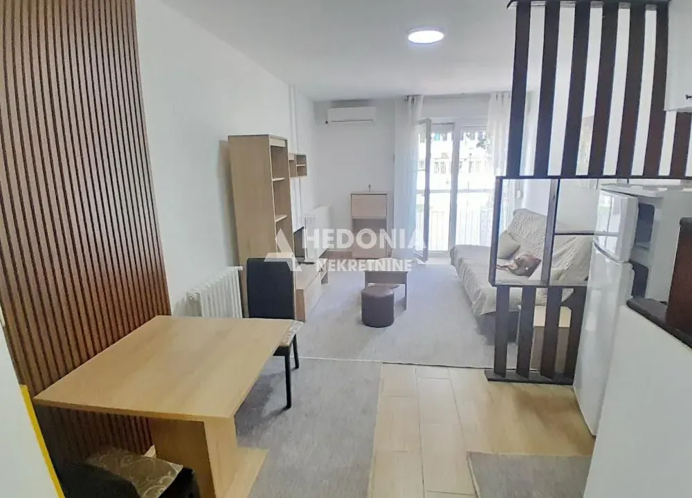 Sale, apartment, 28m², Zemun Sve Podlokacije, Beograd