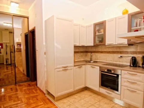 Prodaja, stan, 51m², Bečići, Budva - image 4