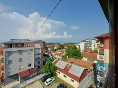 Rent, studio apartment, 26m², Centar, Jagodina - image 8