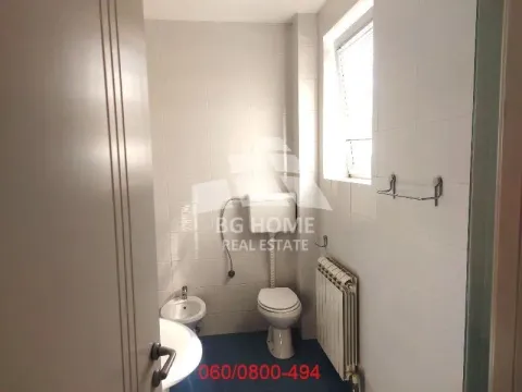 Rent, house, 300m², Savski Venac, Beograd - image 15