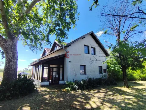 Prodaja, kuća, 880m², Bački Vinogradi, Subotica - image 39