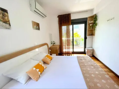 Izdavanje, dvosoban stan, 64m², Kotor, Crna Gora - image 5