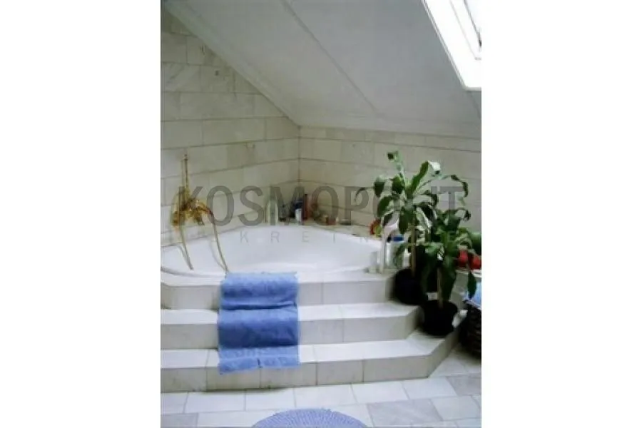 Sale, four bedroom apartment, 143m², Zemun Sve Podlokacije, Beograd