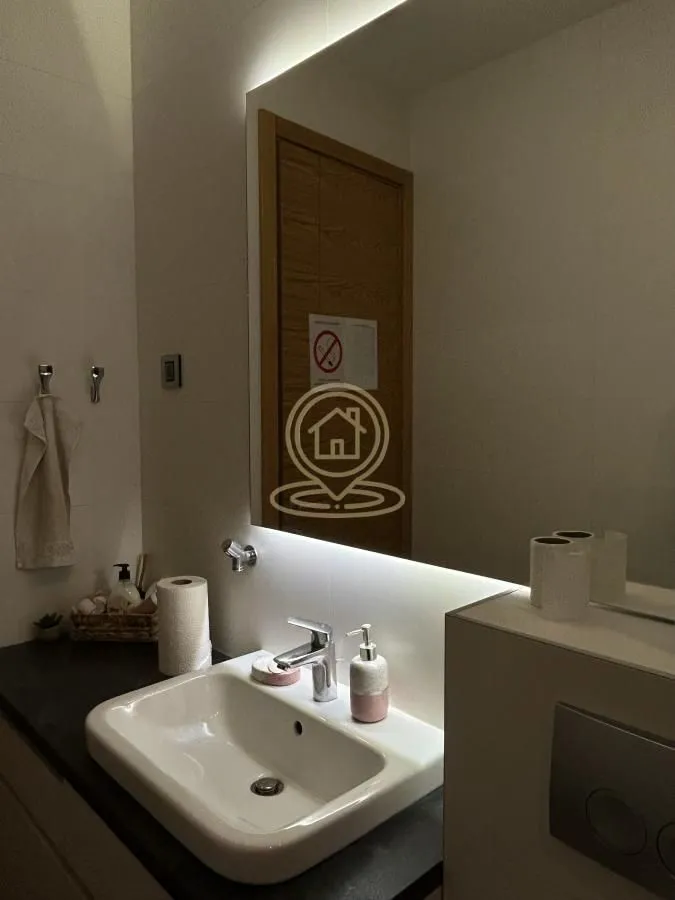 Izdavanje, dvosoban stan, 40m², Grbavica, Novi Sad Sve Podlokacije