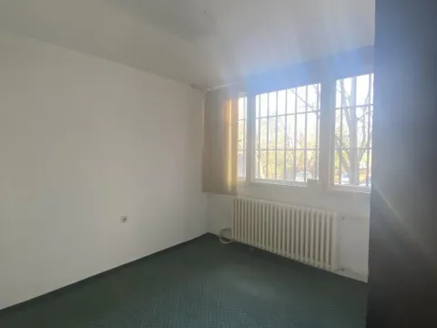 Rent, office space, 240m², Dom zdravlja, Niš - image 11