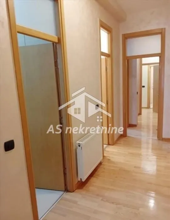 Rent, three bedroom apartment, 98m², Savski Venac, Beograd