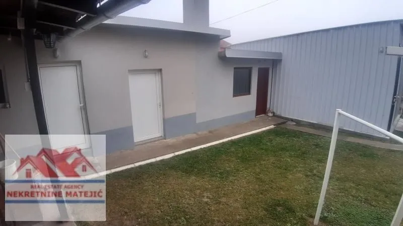 Prodaja, kuća, 250m², Ćava, Kragujevac