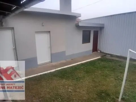 Sale, house, 250m², Ćava, Kragujevac - image 23