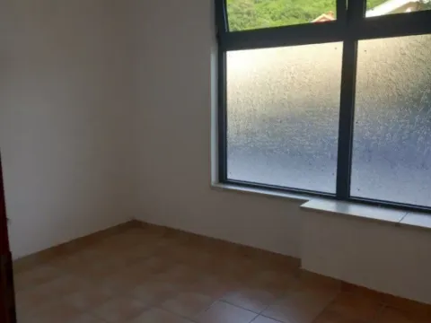 Sale, one bedroom apartment, 42m², Podkošljun, Budva - image 8