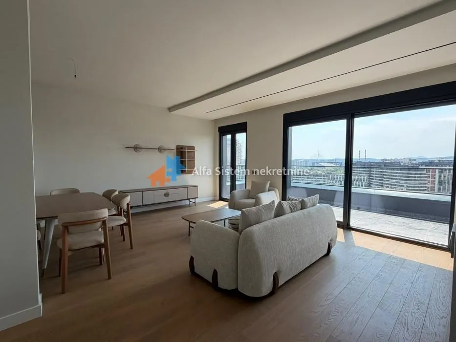 Izdavanje, četvorosoban stan, 135m², Novi Beograd Blok 65, Novi Beograd Sve Podlokacije