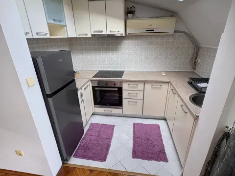 Sale, two bedroom apartment, 63m², Stara Varoš, Podgorica - image 5