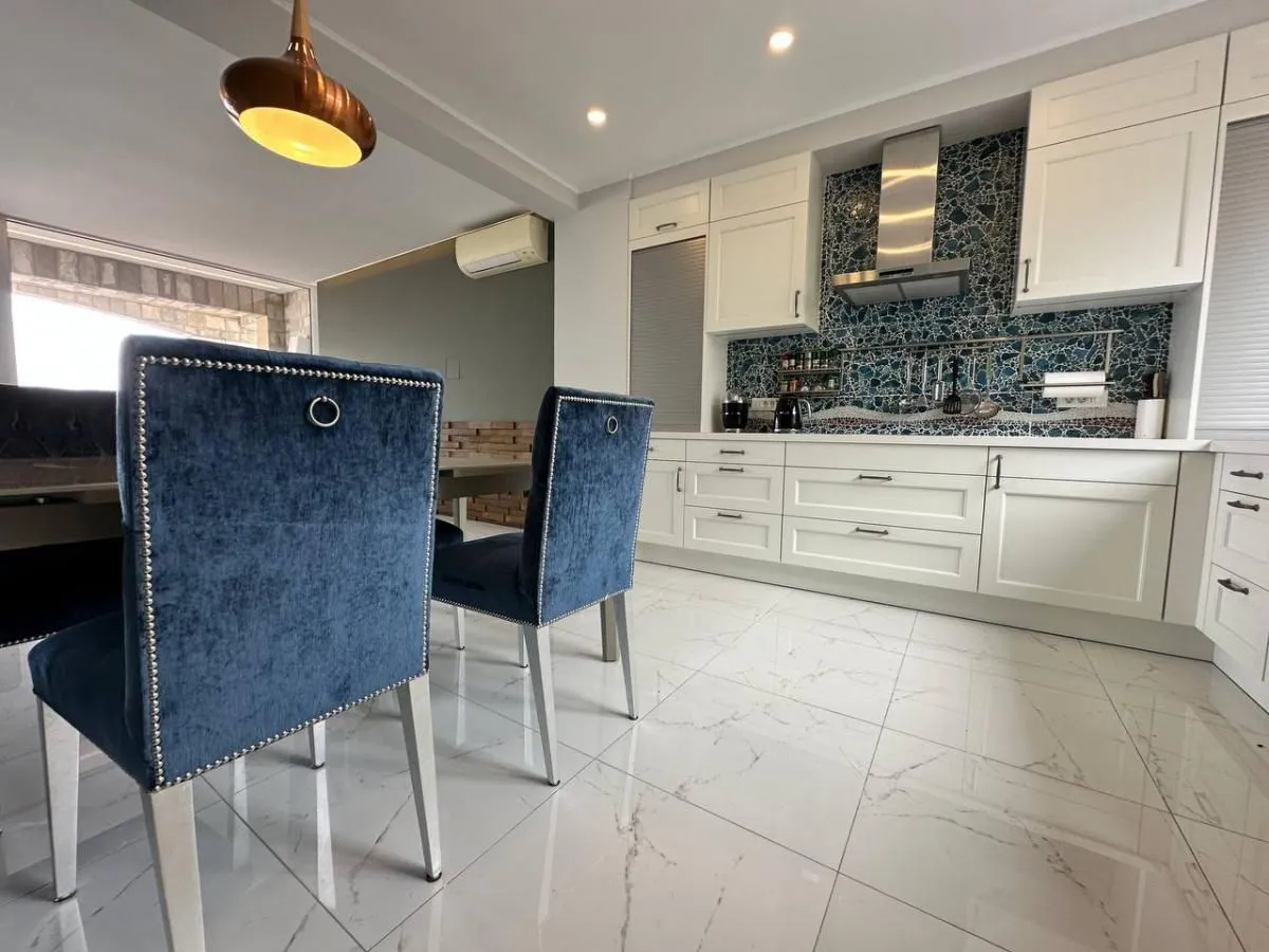 Sale, two bedroom apartment, 131m², Bečići, Budva