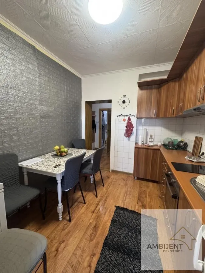 Prodaja, dvosoban stan, 47m², Batajnica, Beograd