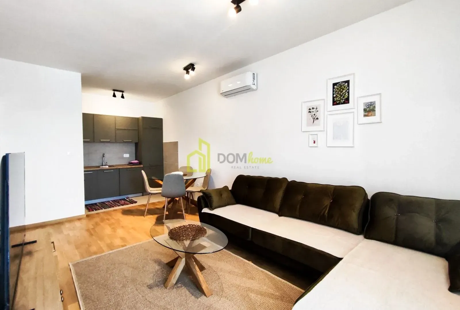 Izdavanje, jednosoban stan, 45m², Pobrežje, Podgorica