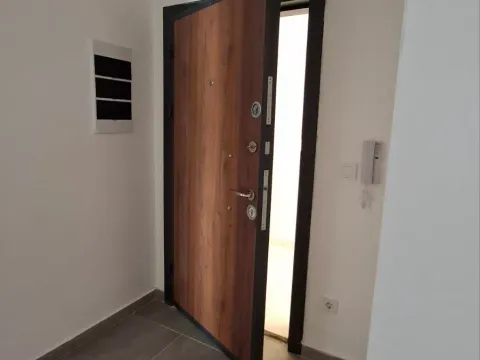 Prodaja, dvosoban stan, 69m², Ulcinj, Crna Gora - image 8