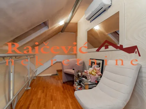 Sale, four bedroom apartment, 202m², Savski Venac, Beograd - image 10