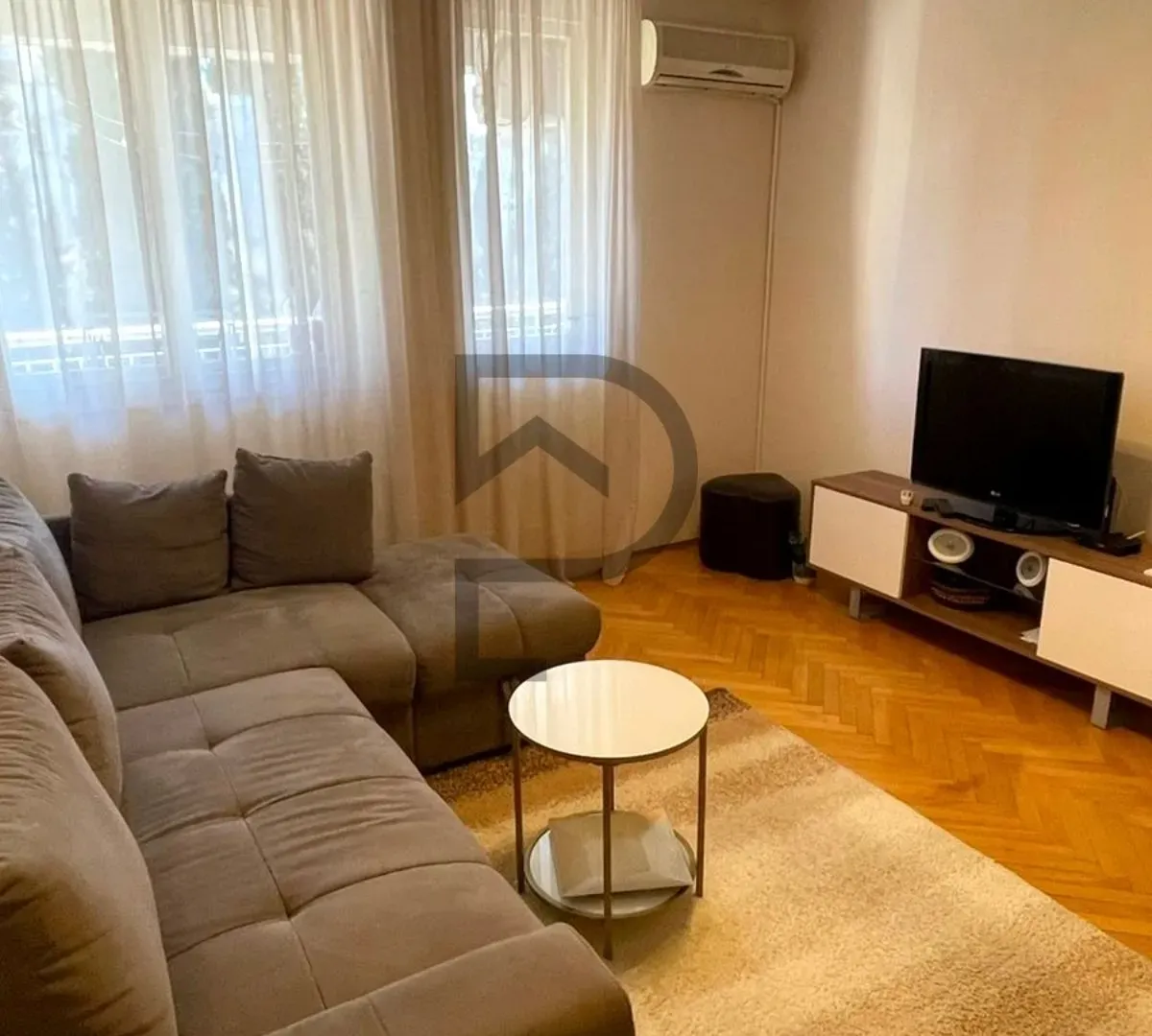 Izdavanje, stan, 46m², Preko Morače, Podgorica