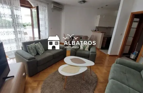 Sale, one bedroom apartment, 61m², Centar, Bar - image 2