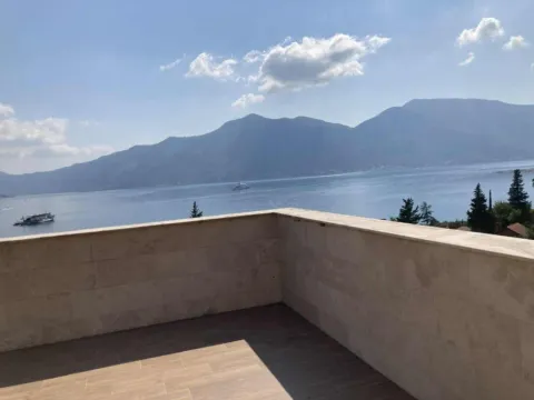 Sale, house, 428m², Orahovac, Kotor