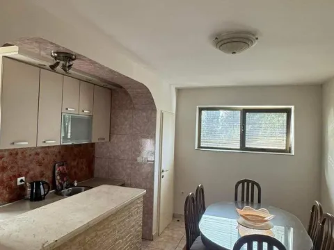 Izdavanje, jednosoban stan, 60m², Podgorica, Crna Gora - image 12