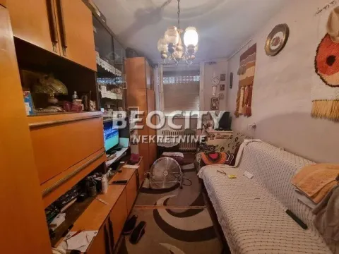 Prodaja, dvosoban stan, 56m², Centar, Novi Sad - image 2