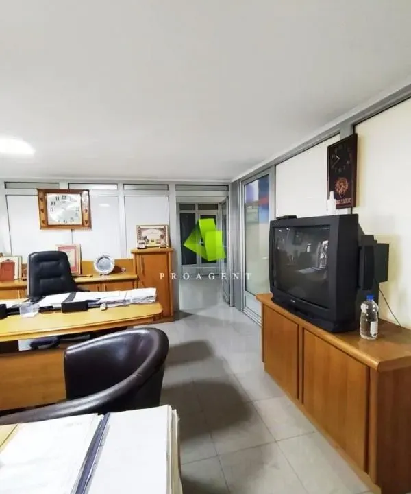 Prodaja, poslovni prostor, 109m², Medijana, Niš