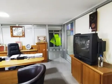 Prodaja, poslovni prostor, 109m², Medijana, Niš