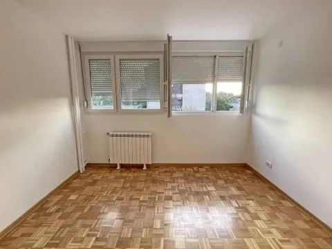 Rent, two bedroom apartment, 57m², Čukarica, Beograd - image 8