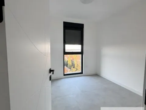 Rent, four bedroom apartment, 77m², Stari Banovci, Stara Pazova - image 10