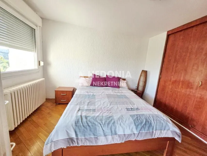 Prodaja, dvosoban stan, 58m², Novi Beograd Blok 28, Novi Beograd Sve Podlokacije