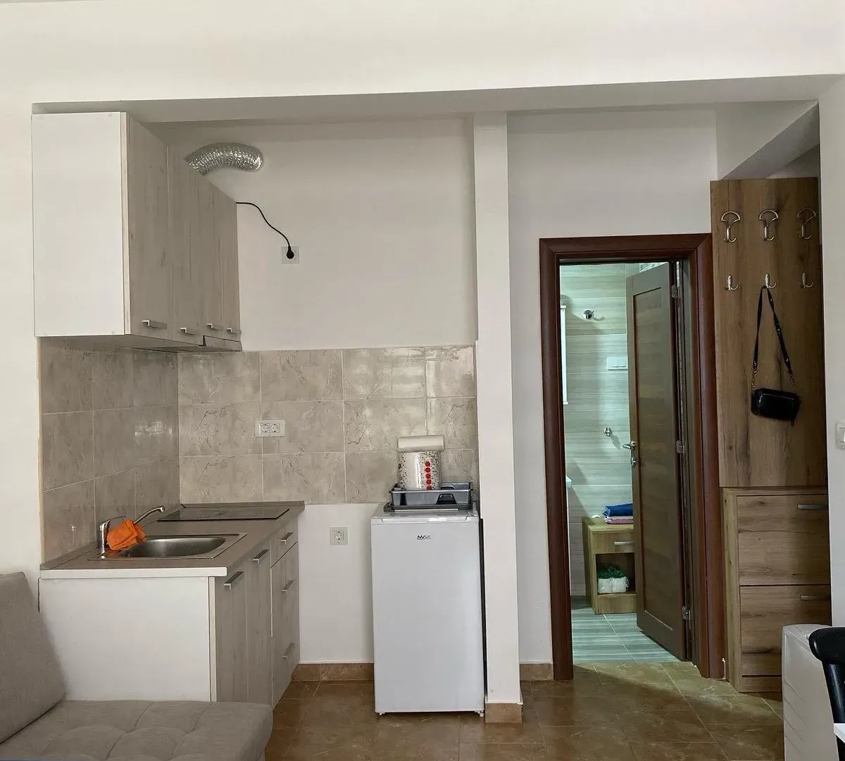 Stan-na-dan, garsonjera, 21m², Centar, Budva