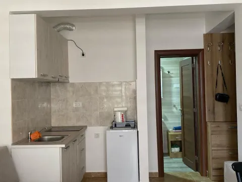 Stan-na-dan, garsonjera, 21m², Centar, Budva - image 5