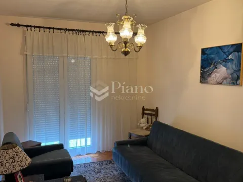 Izdavanje, dvosoban stan, 76m², Centar, Podgorica - image 4