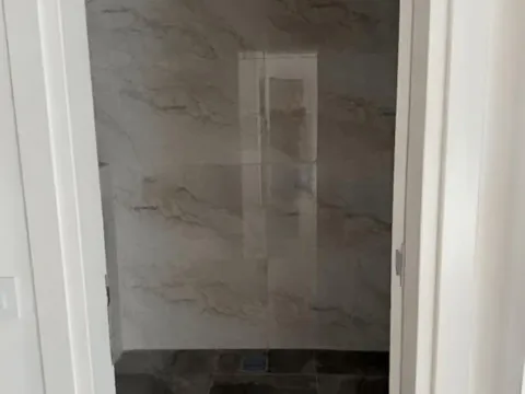 Sale, three bedroom apartment, 57m², Zemun Centar, Zemun Sve Podlokacije - image 9