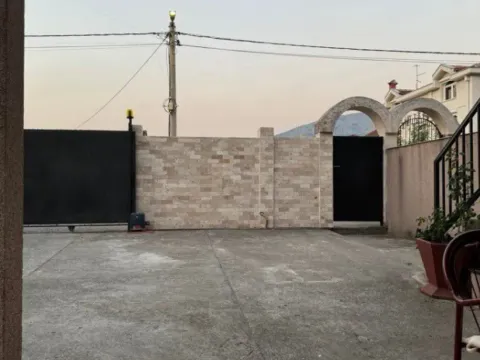 Sale, house, 180m², Zlatica, Podgorica - image 6