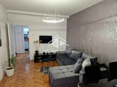 Rent, three bedroom apartment, 73m², Slavija, Vračar Sve Podlokacije - image 3