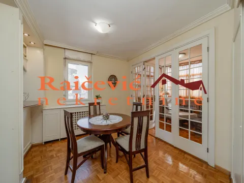 Rent, four bedroom apartment, 104m², Kalenić Pijaca, Vračar Sve Podlokacije - image 8