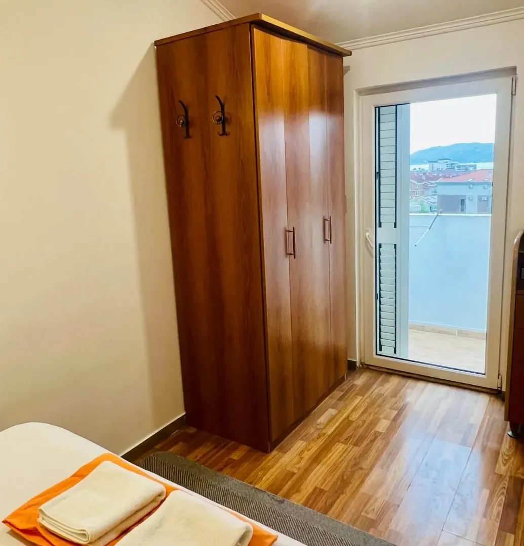 Sale, one bedroom apartment, 48m², Lazi, Budva