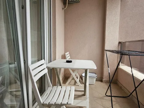 Rent, one bedroom apartment, 45m², Stari Aerodrom, Podgorica - image 10
