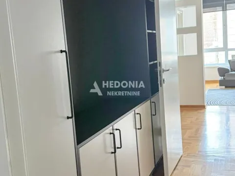 Izdavanje, dvosoban stan, 56m², Kalenić Pijaca, Vračar Sve Podlokacije - image 7