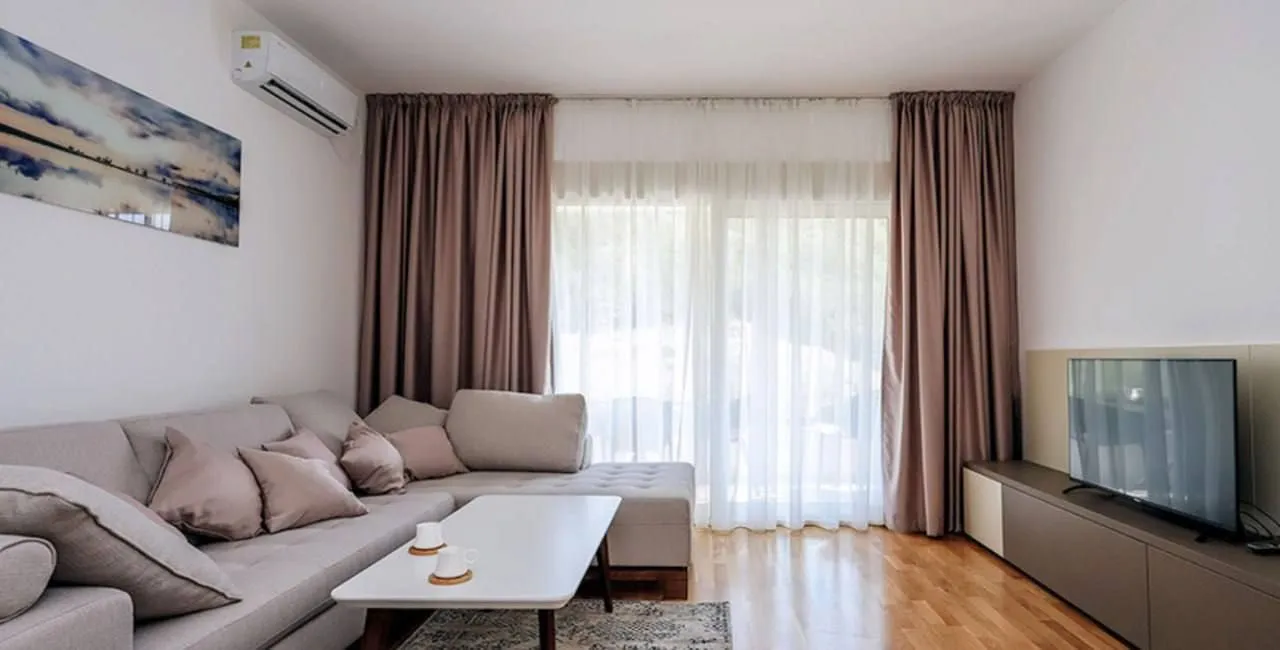 Rent, two bedroom apartment, 67m², Bečići, Budva