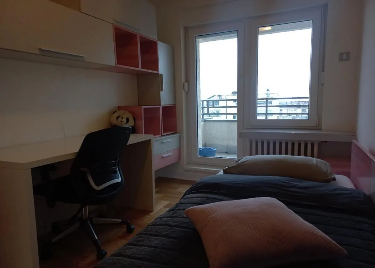 Rent, apartment, 180m², Stari Grad, Beograd