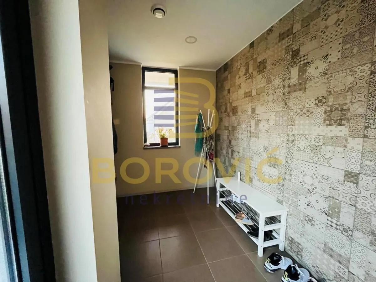 Sale, house, 580m², Sopot, Beograd