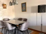 Izdavanje, dvosoban stan, 76m², Blok 5, Podgorica - image 3
