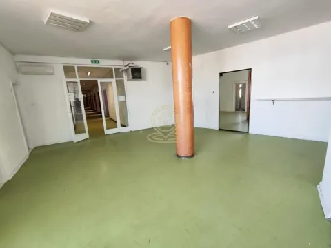 Rent, office space, 500m², Stari Grad, Beograd - image 13