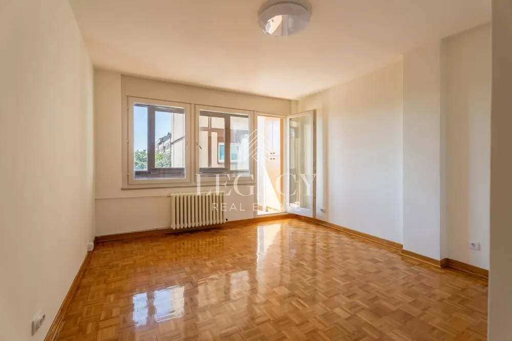 Sale, four bedroom apartment, 122m², Novi Beograd Sve Podlokacije, Beograd