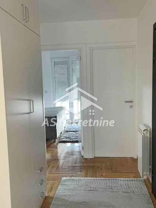 Rent, three bedroom apartment, 64m², Voždovac Sve Podlokacije, Beograd