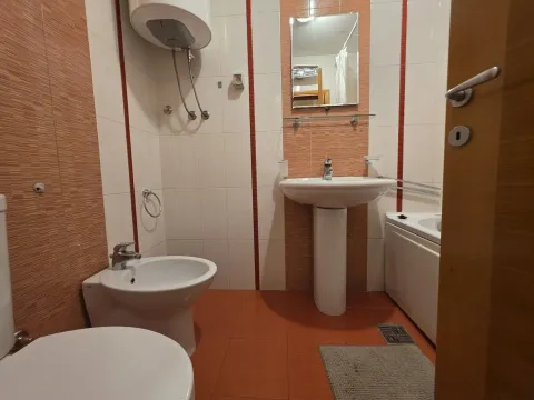 Izdavanje, stan, 105m², Preko Morače, Podgorica - image 17