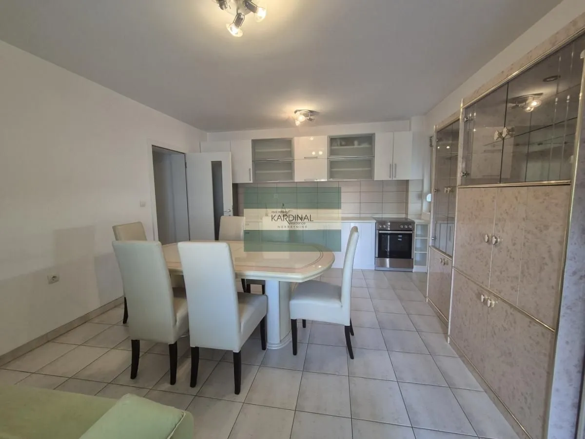 Rent, three bedroom apartment, 79m², Centar, Jagodina